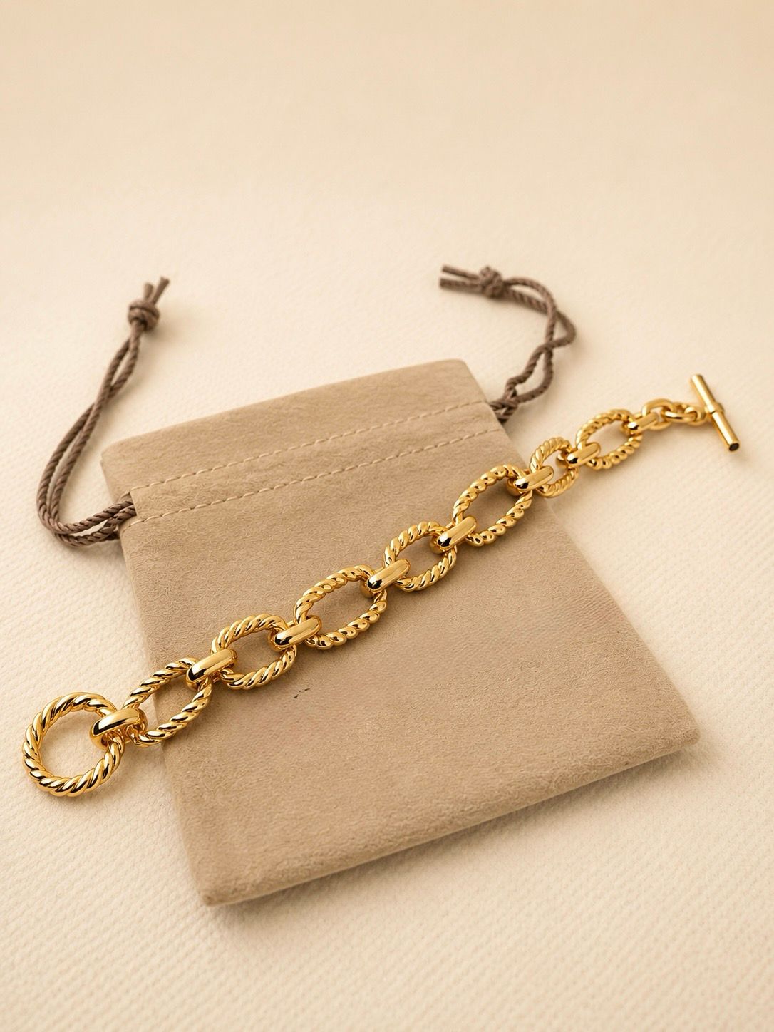 DY Inspired Madison Toggle Bracelet